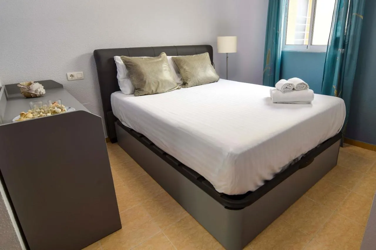 Letmalaga Full Apartamento 0*,
